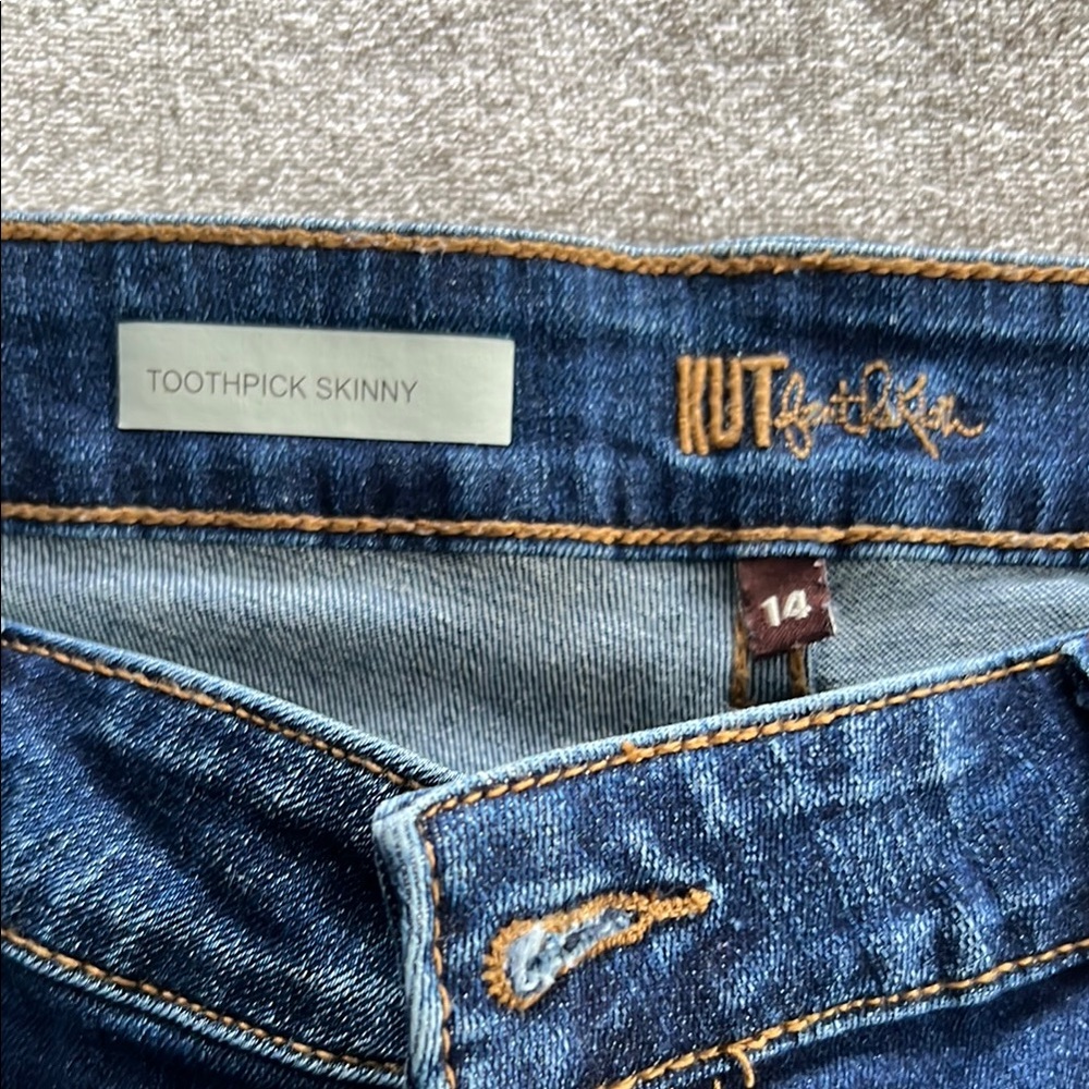 KUT from the Kloth Toothpick Skinny Jeans